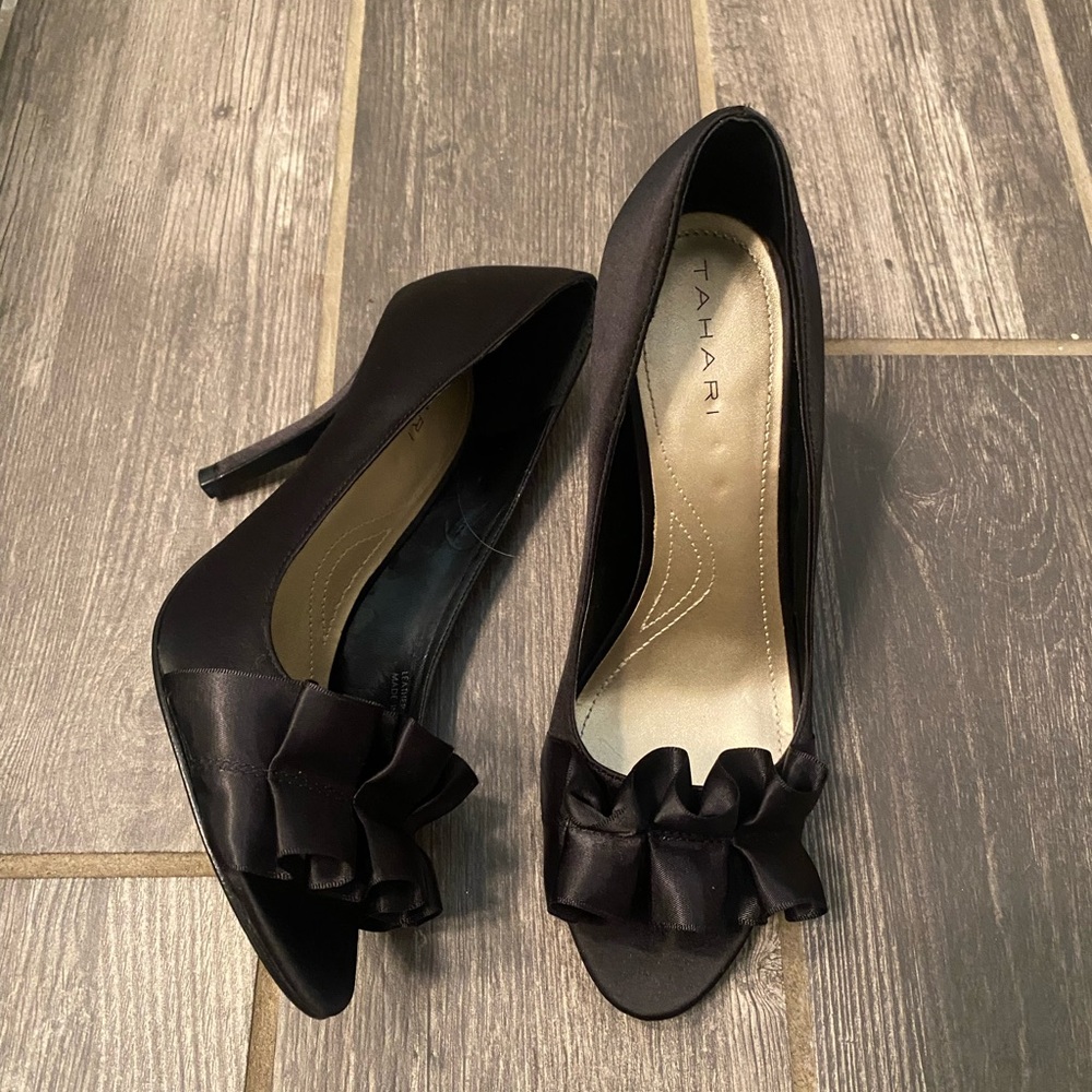 Woman Open Toes Pumps